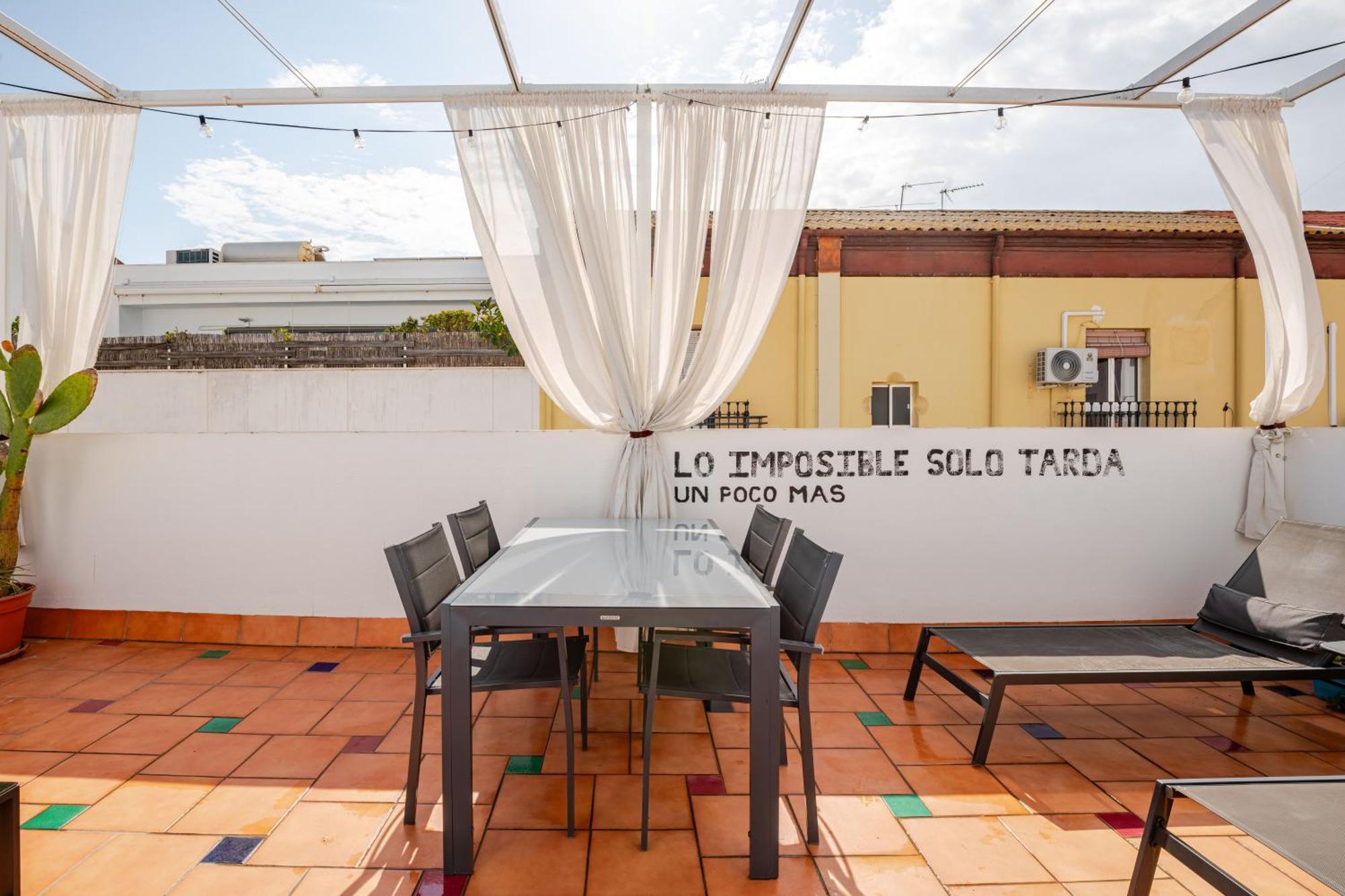 Atico La Azotea Con Terraza Privada Apartment Seville Exterior photo